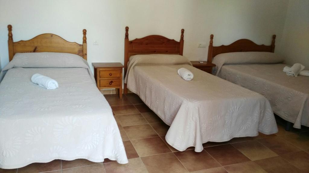 Hostal Las Parcelas Кониль-де-ла-Фронтера Экстерьер фото